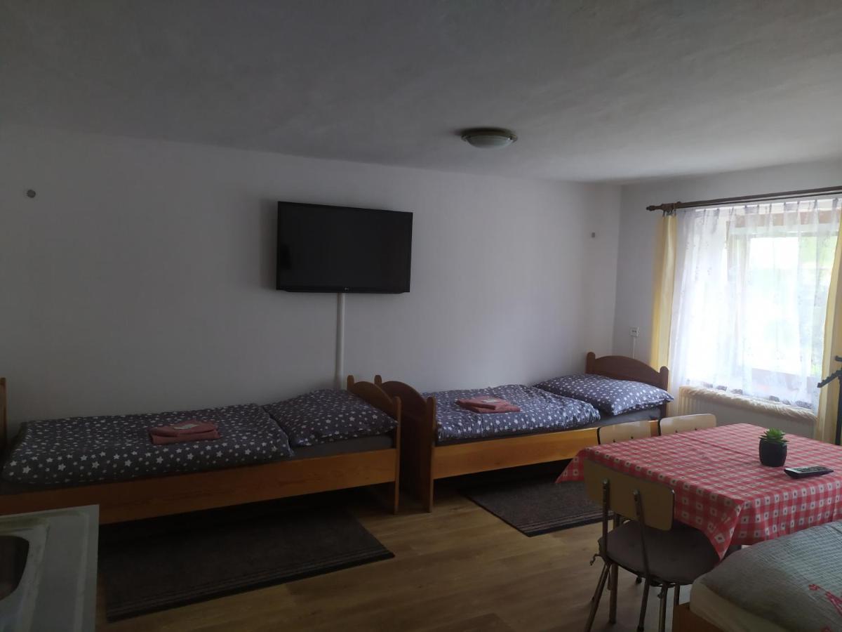 Český Krumlov Ubytovani U Jarky מראה חיצוני תמונה